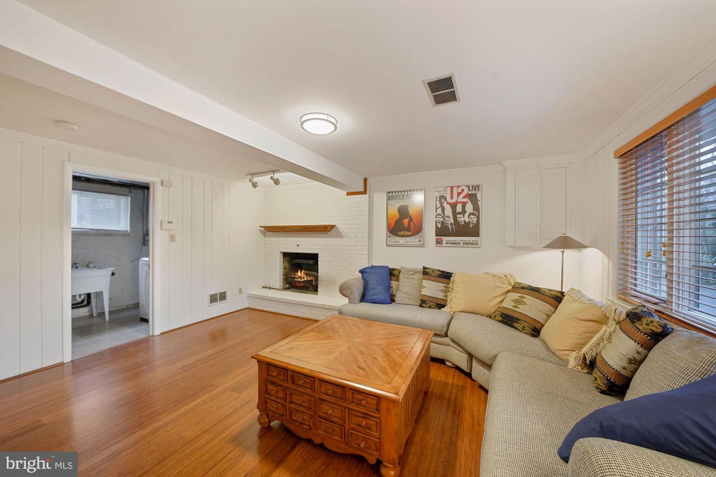 6156 BEACHWAY DRIVE