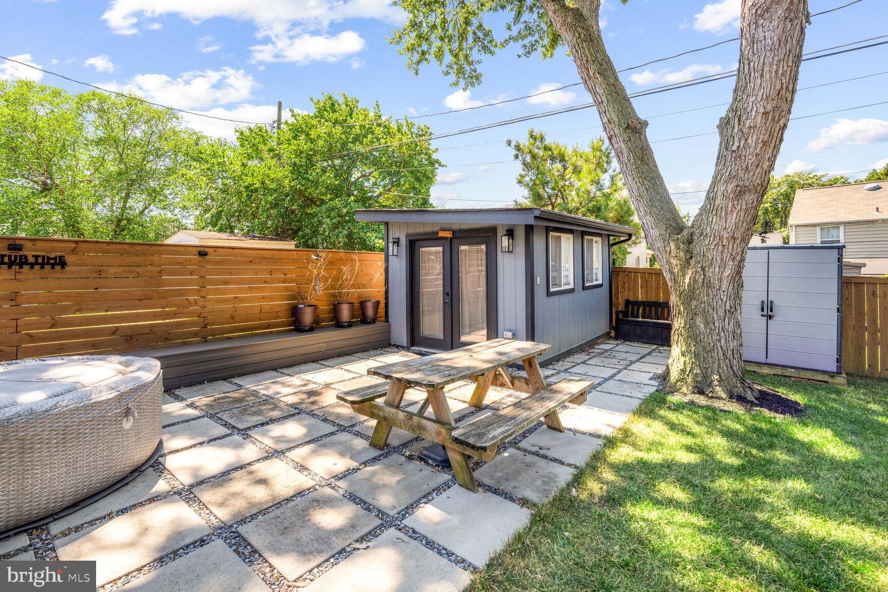 2613 Jefferson Dr