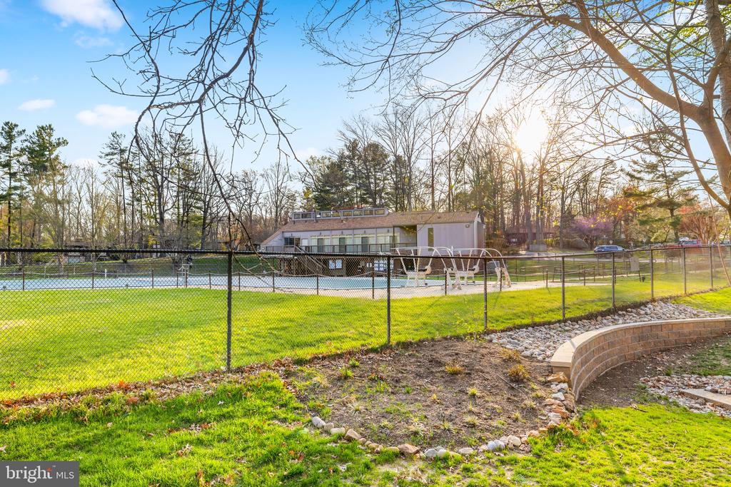 4500 WAKEFIELD DRIVE