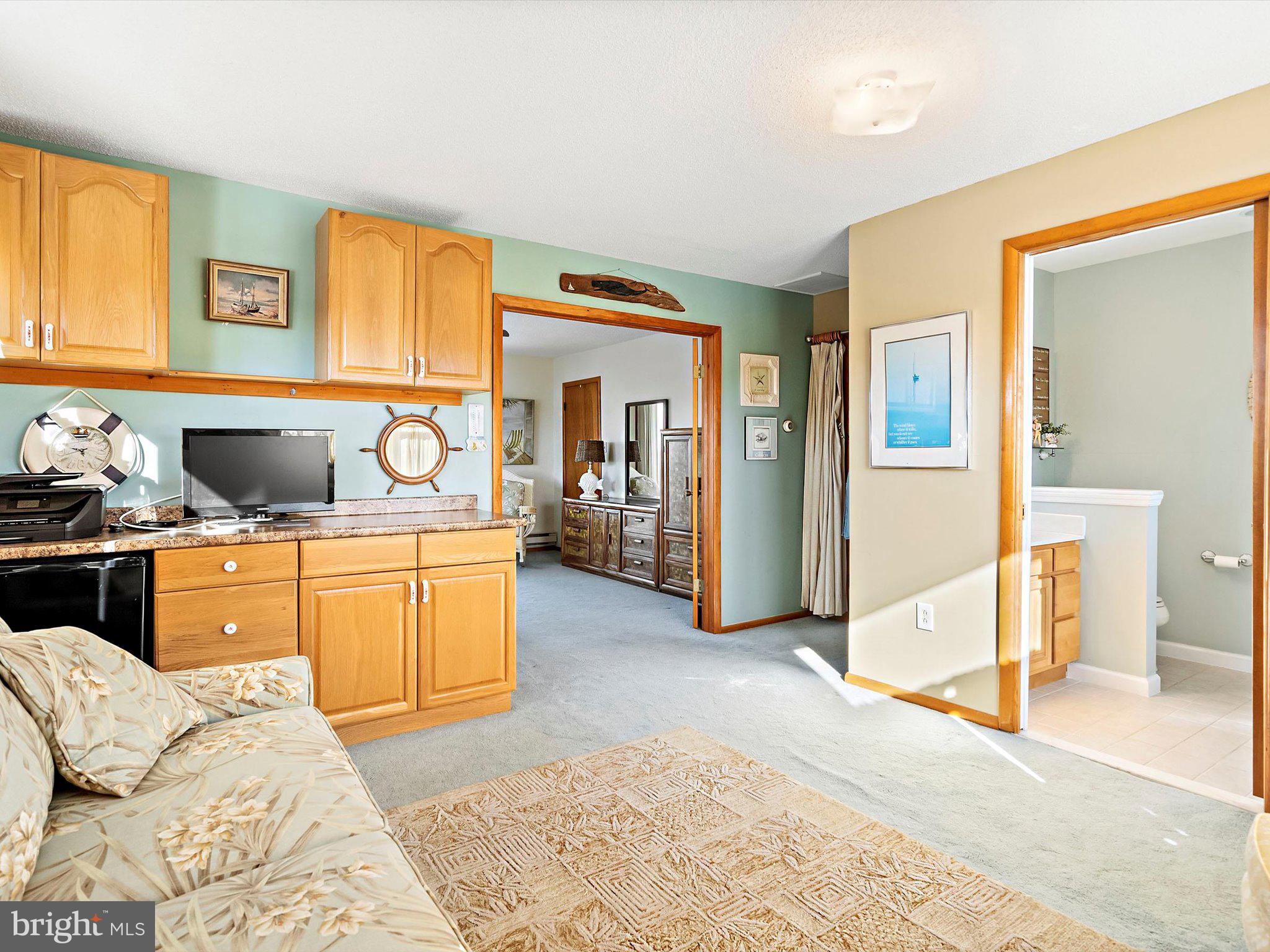33 W 87th