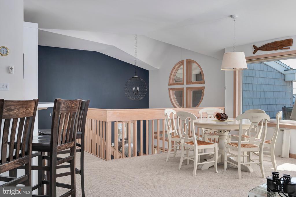 115 W Kimberly