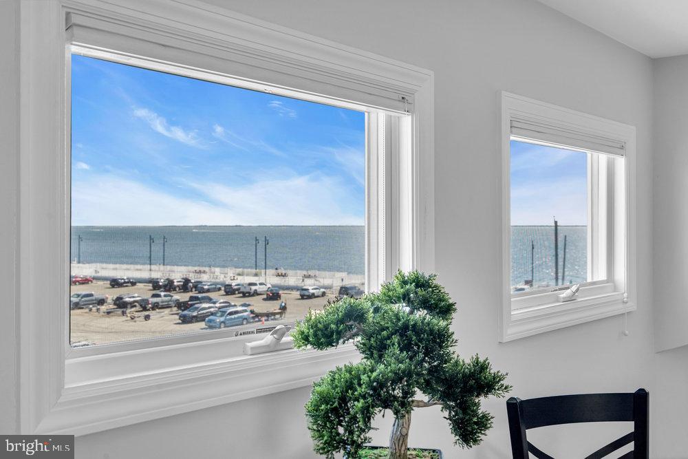 441 E BAY 9