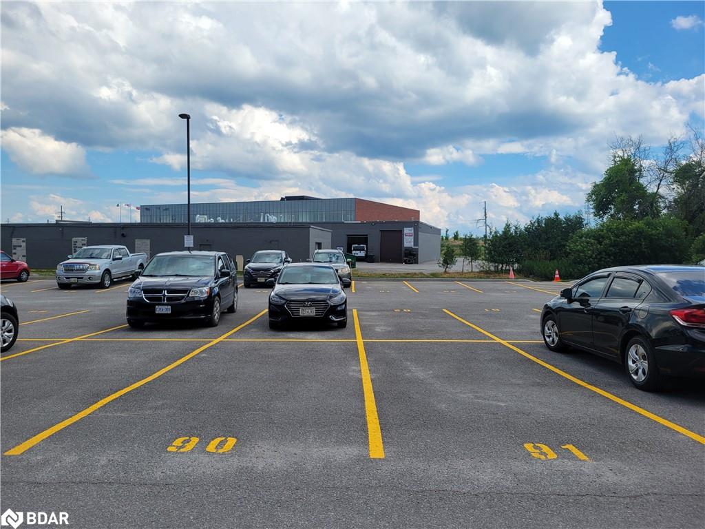 230-75 Barrie Road Unit: 230