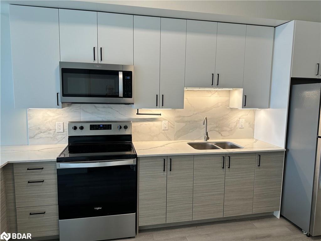 230-75 Barrie Road Unit: 230