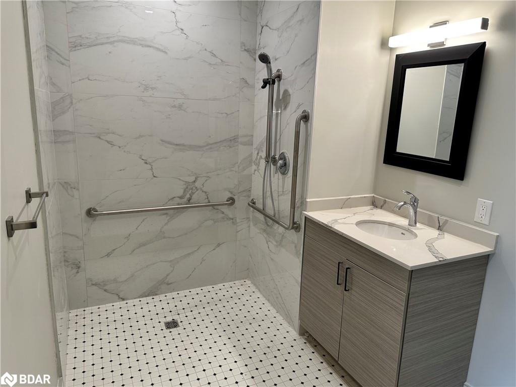 412-75 Barrie Road Unit: 412