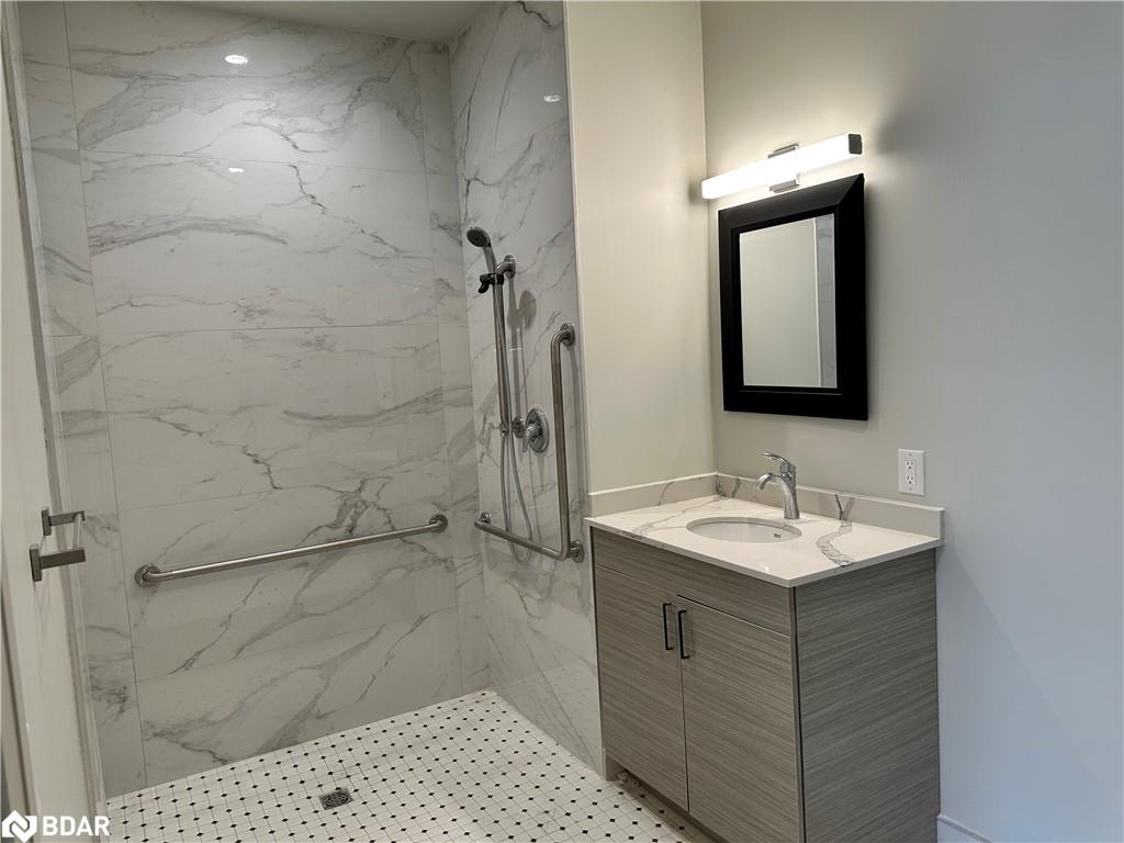 413-75 Barrie Road Unit: 413