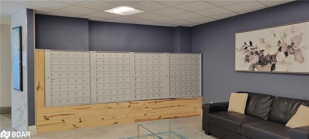 413-75 Barrie Road Unit: 413