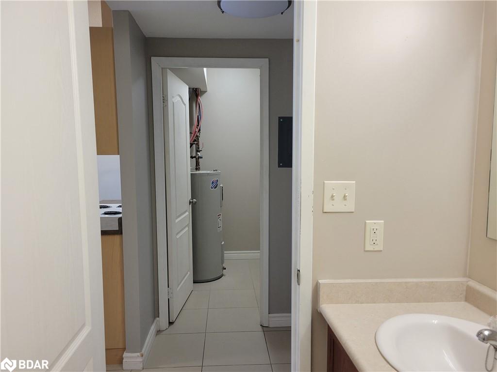 411-85 Barrie Road, Orillia Unit: 411