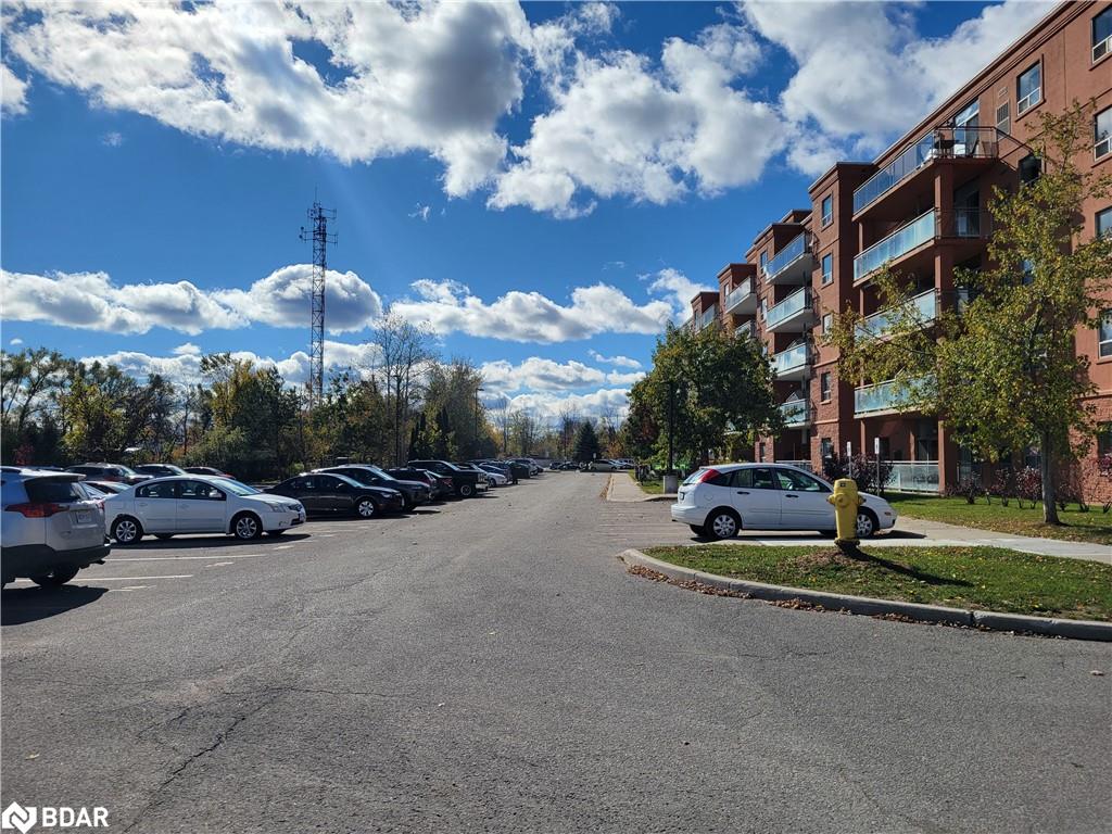 411-85 Barrie Road, Orillia Unit: 411