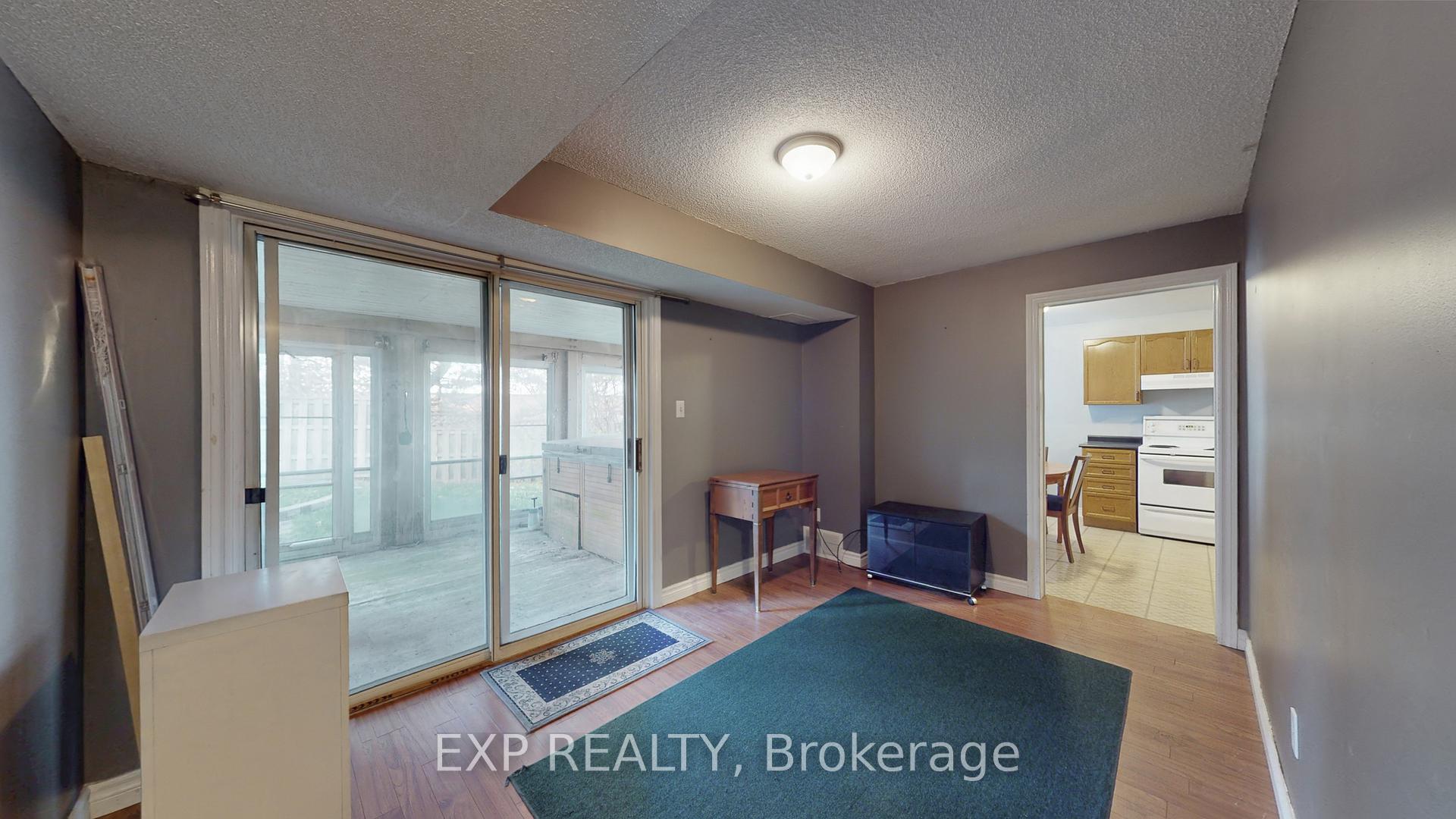 4 Trillium Crescent, Barrie, ON L4N 5P5