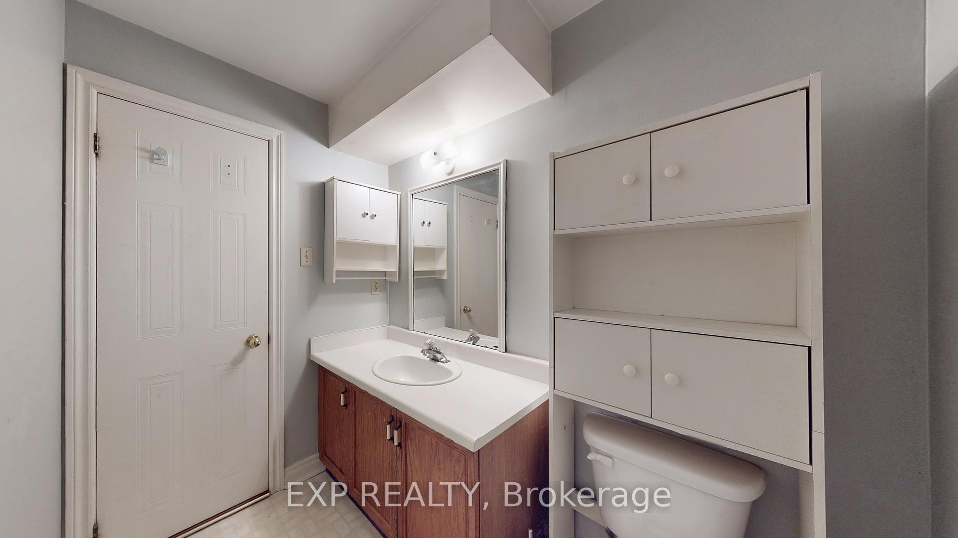 4 Trillium Crescent, Barrie, ON L4N 5P5