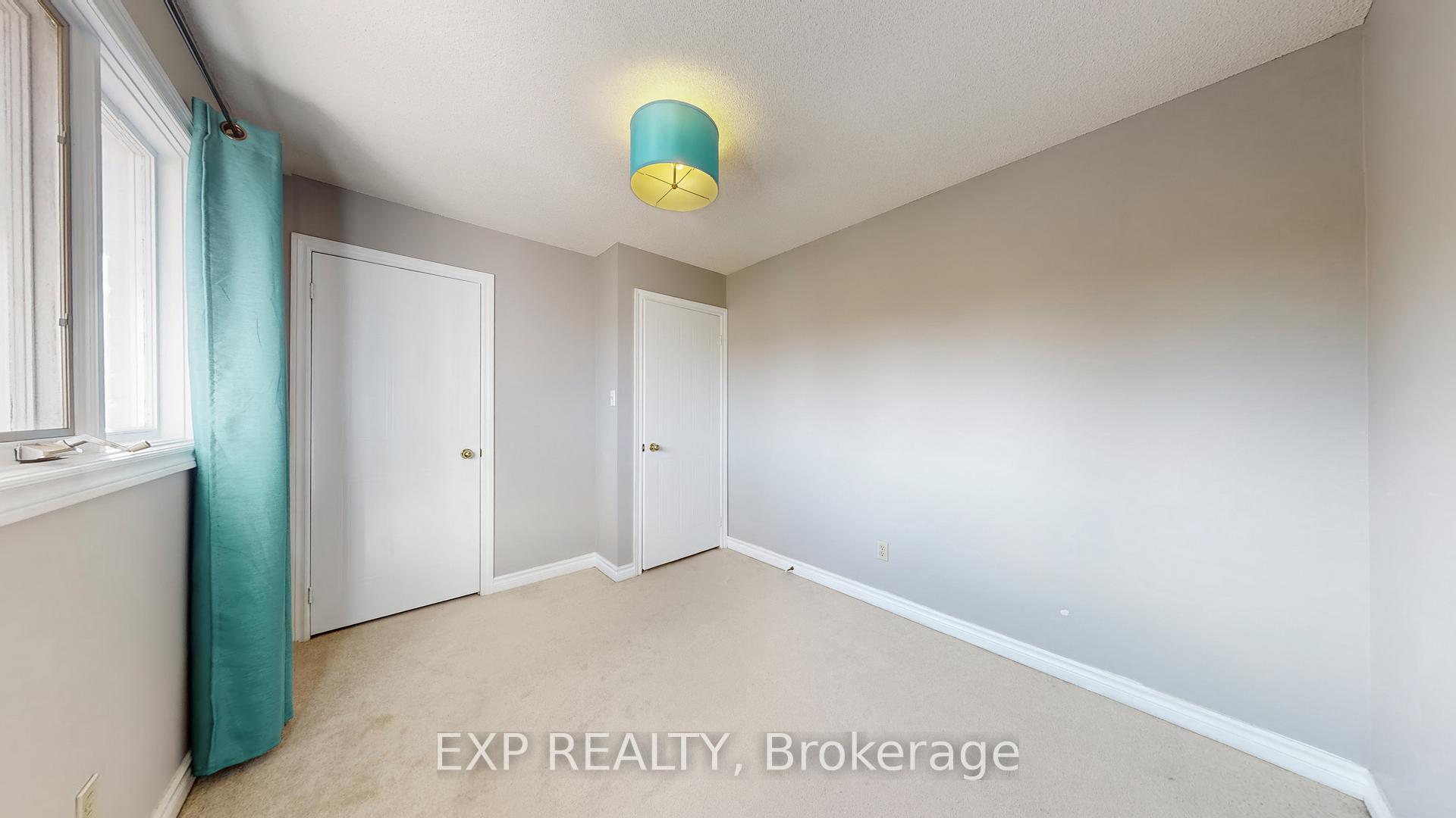 4 Trillium Crescent, Barrie, ON L4N 5P5