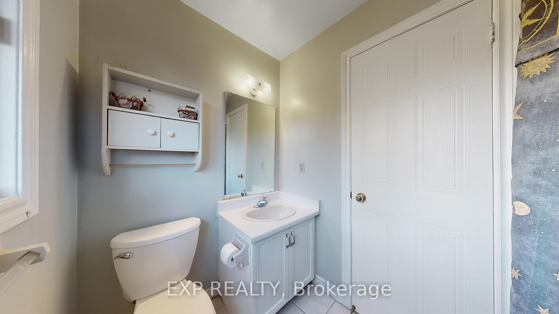 4 Trillium Crescent, Barrie, ON L4N 5P5