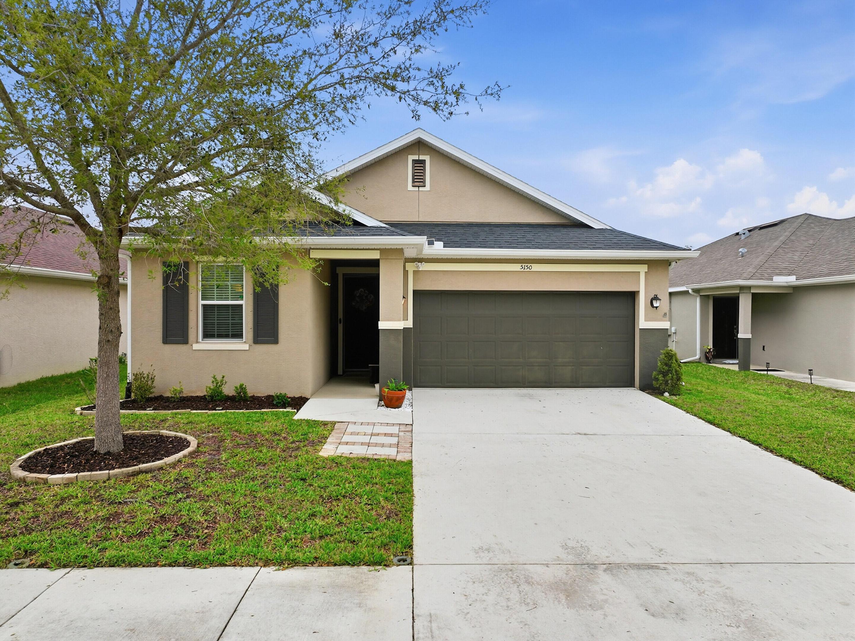 5150 NW Pine Trail Circle, Port St. Lucie