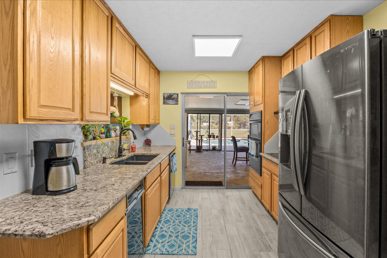 6008 Palmetto Drive