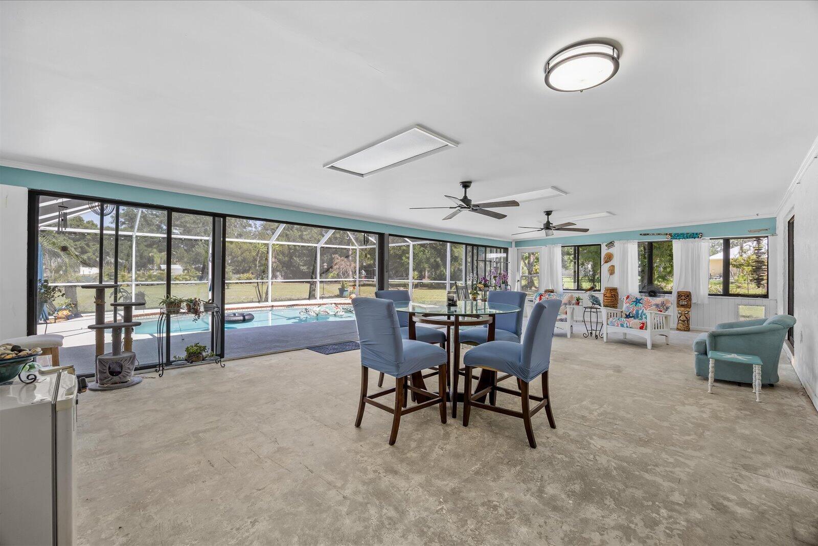6008 Palmetto Drive