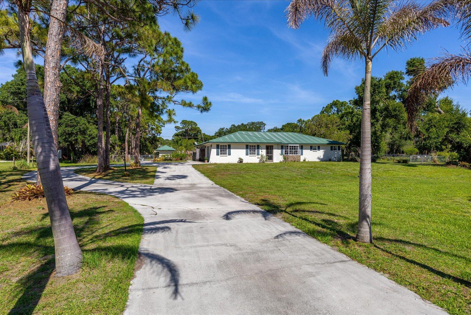 6008 Palmetto Drive