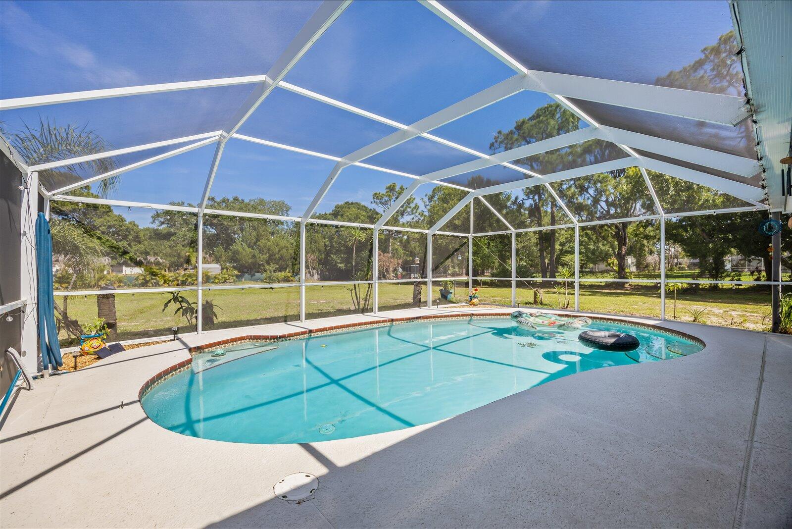 6008 Palmetto Drive