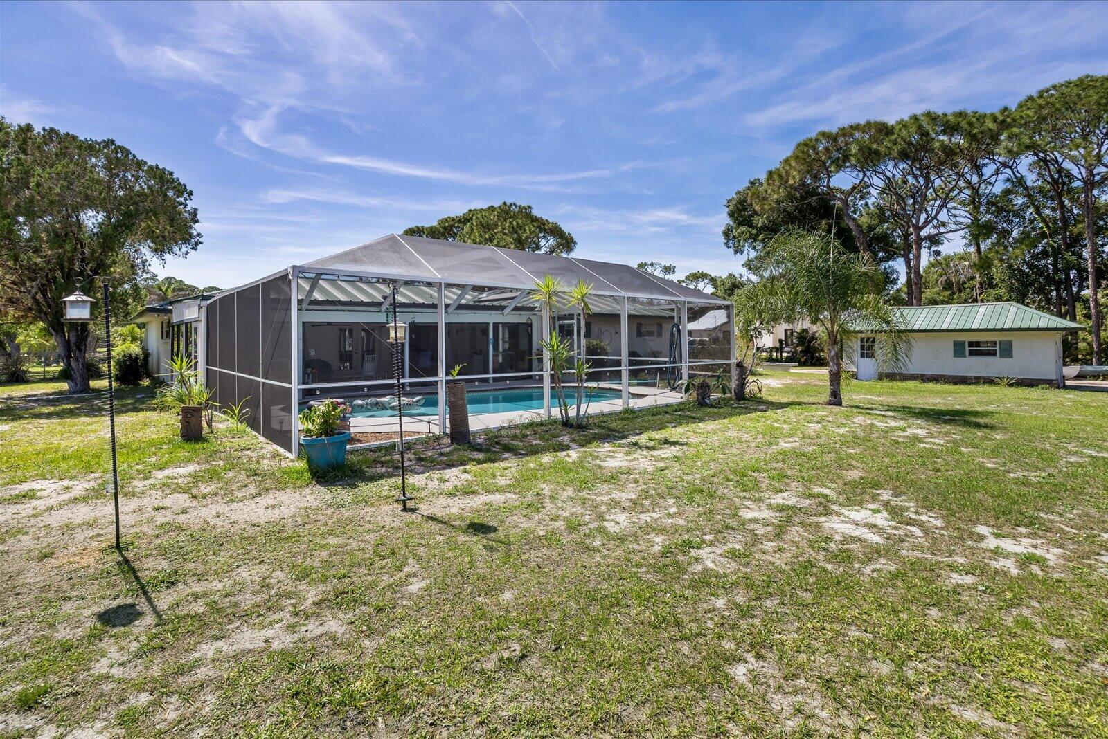 6008 Palmetto Drive