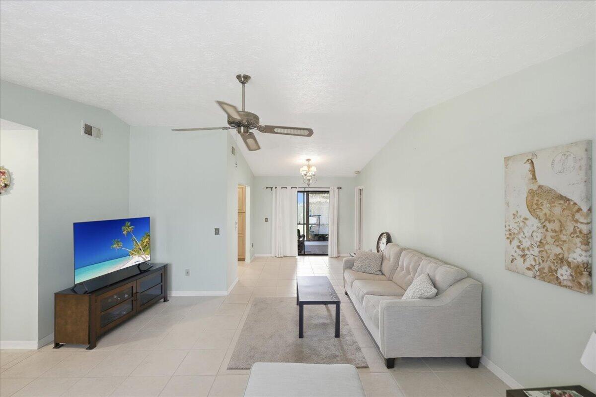 716 SE Evergreen Terrace, Port St. Lucie