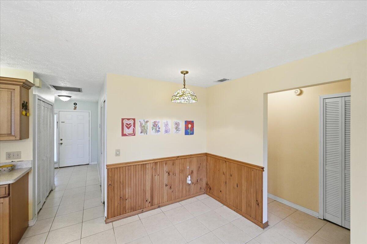 716 SE Evergreen Terrace, Port St. Lucie