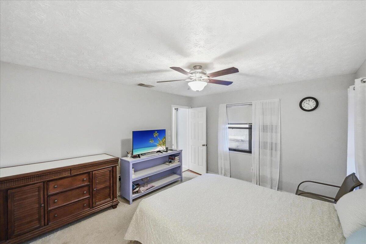 716 SE Evergreen Terrace, Port St. Lucie