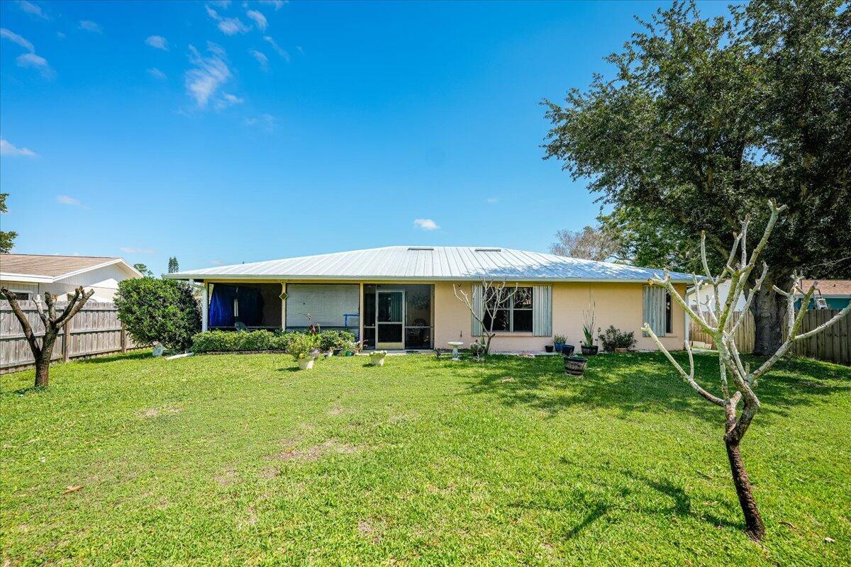 716 SE Evergreen Terrace, Port St. Lucie