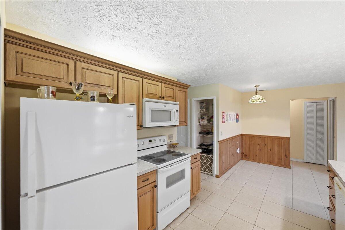 716 SE Evergreen Terrace, Port St. Lucie