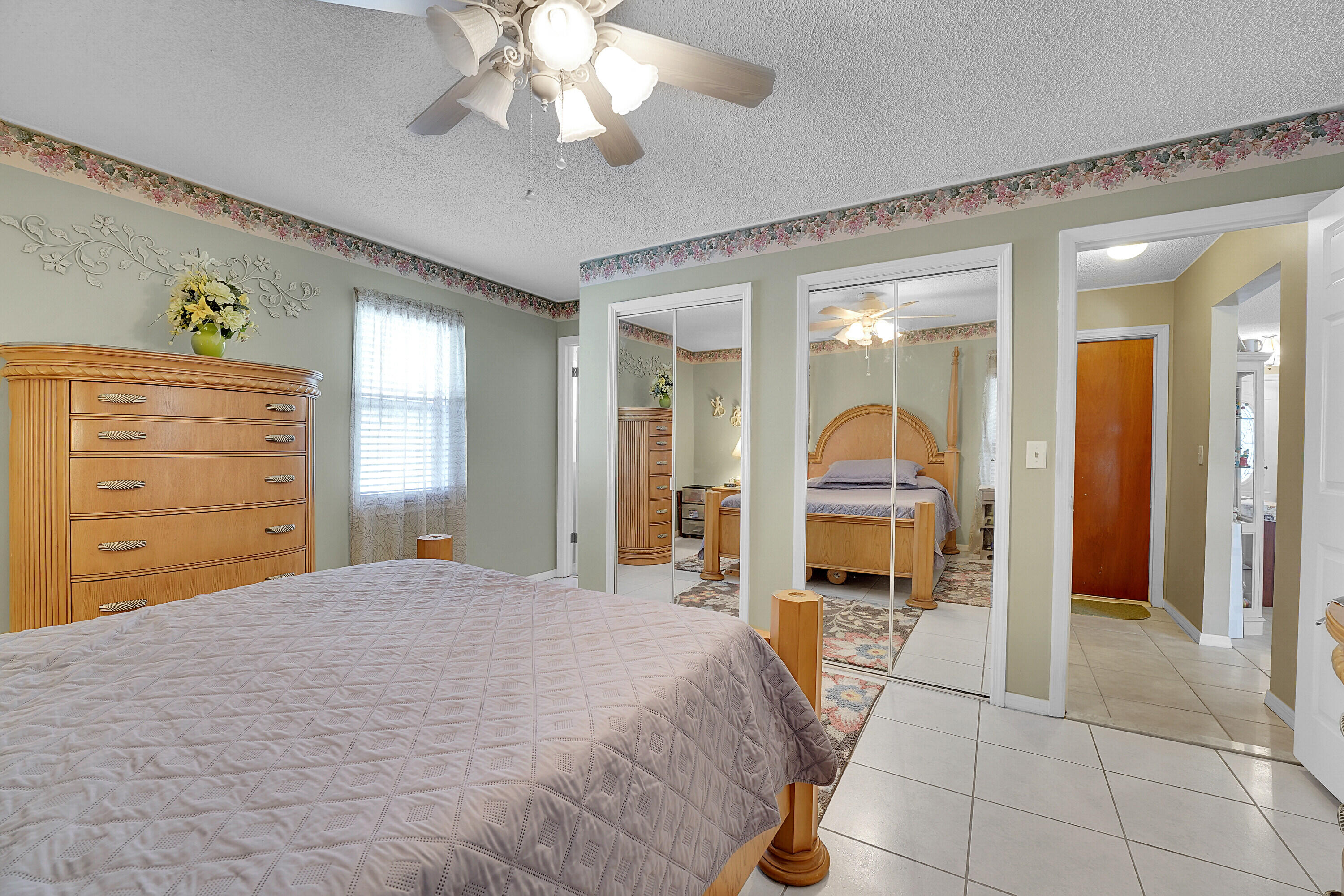 1917 SE Floresta Drive, Port St. Lucie