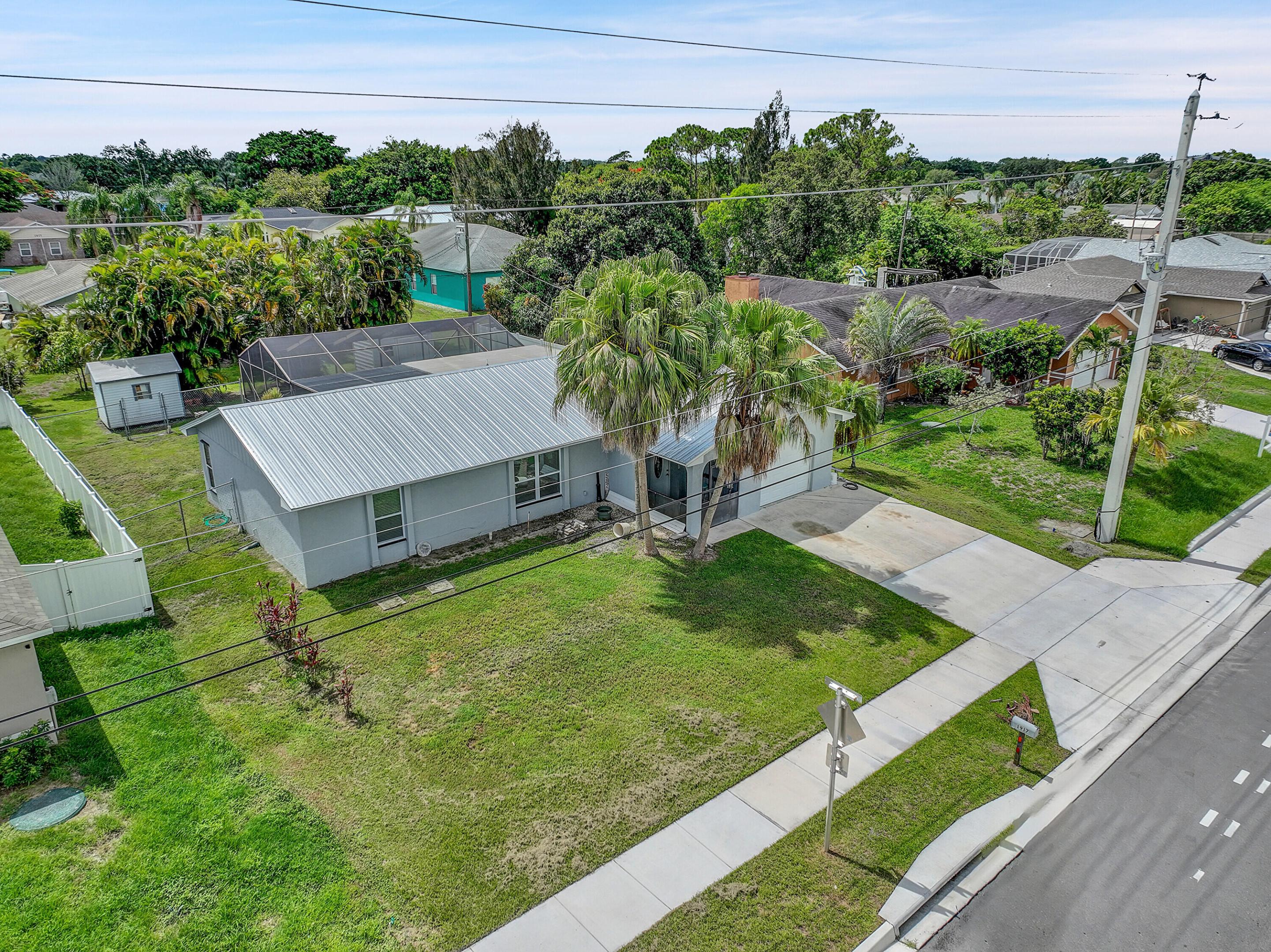 1917 SE Floresta Drive, Port St. Lucie