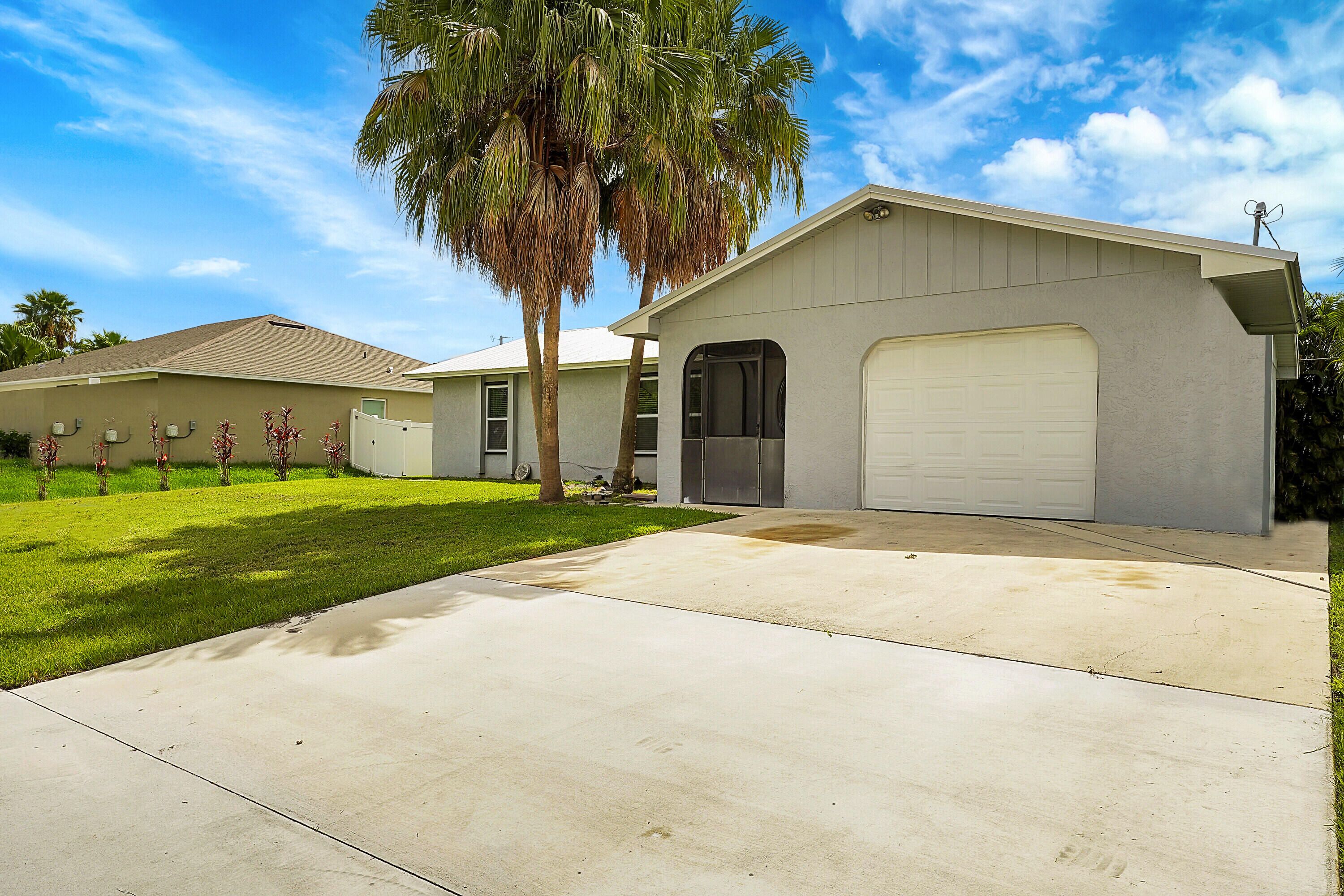 1917 SE Floresta Drive, Port St. Lucie