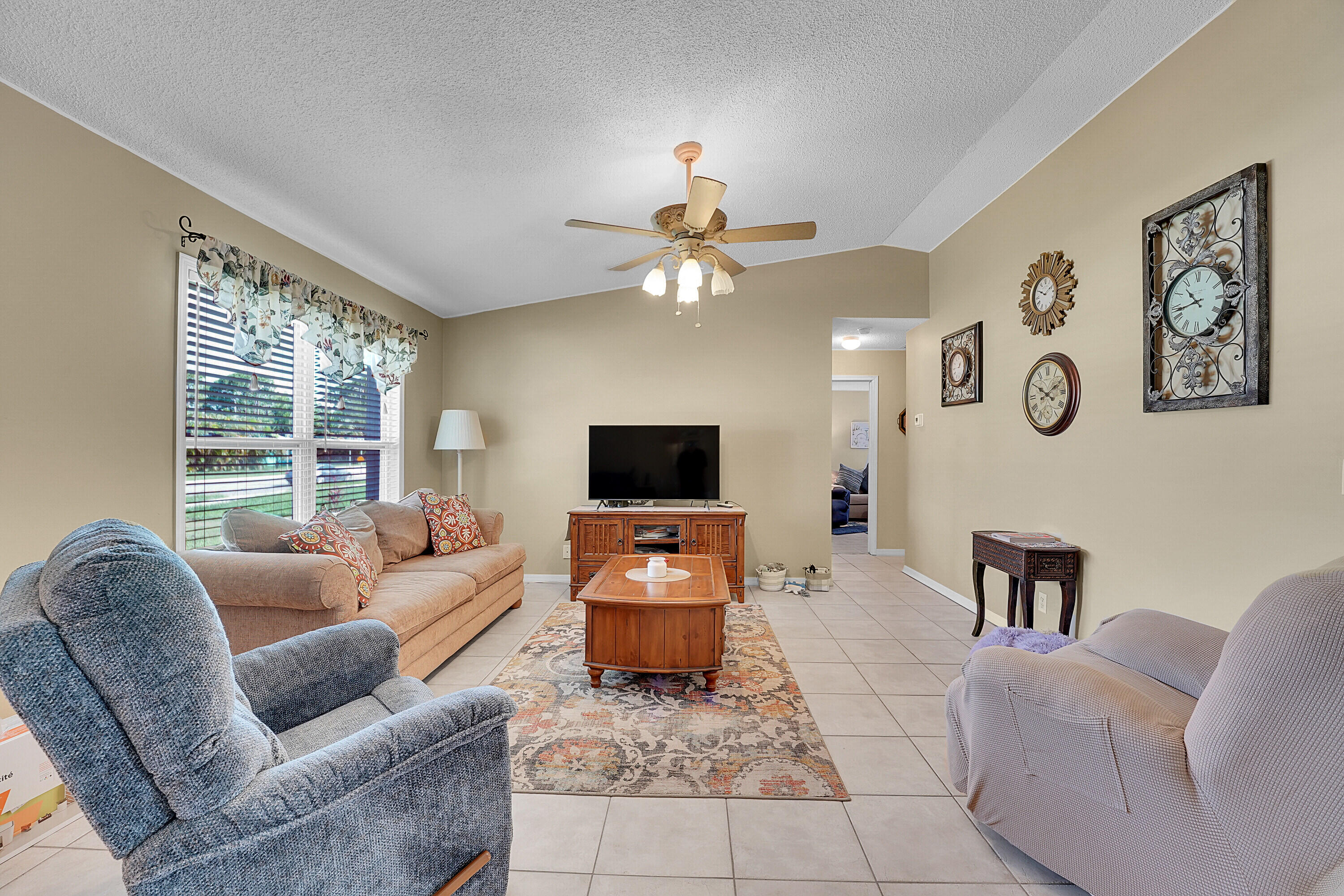 1917 SE Floresta Drive, Port St. Lucie