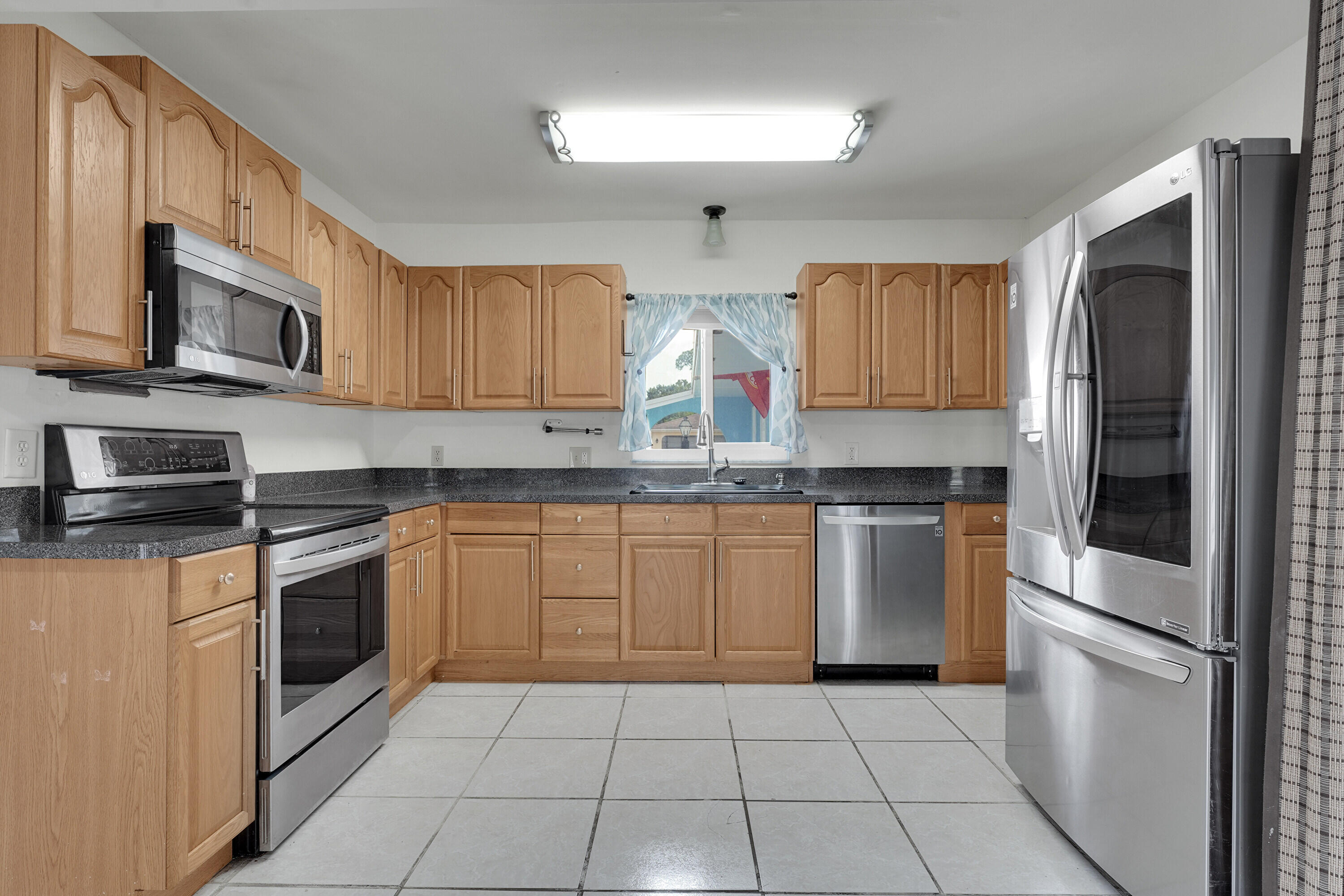 2366 SE Corsica Road, Port St. Lucie