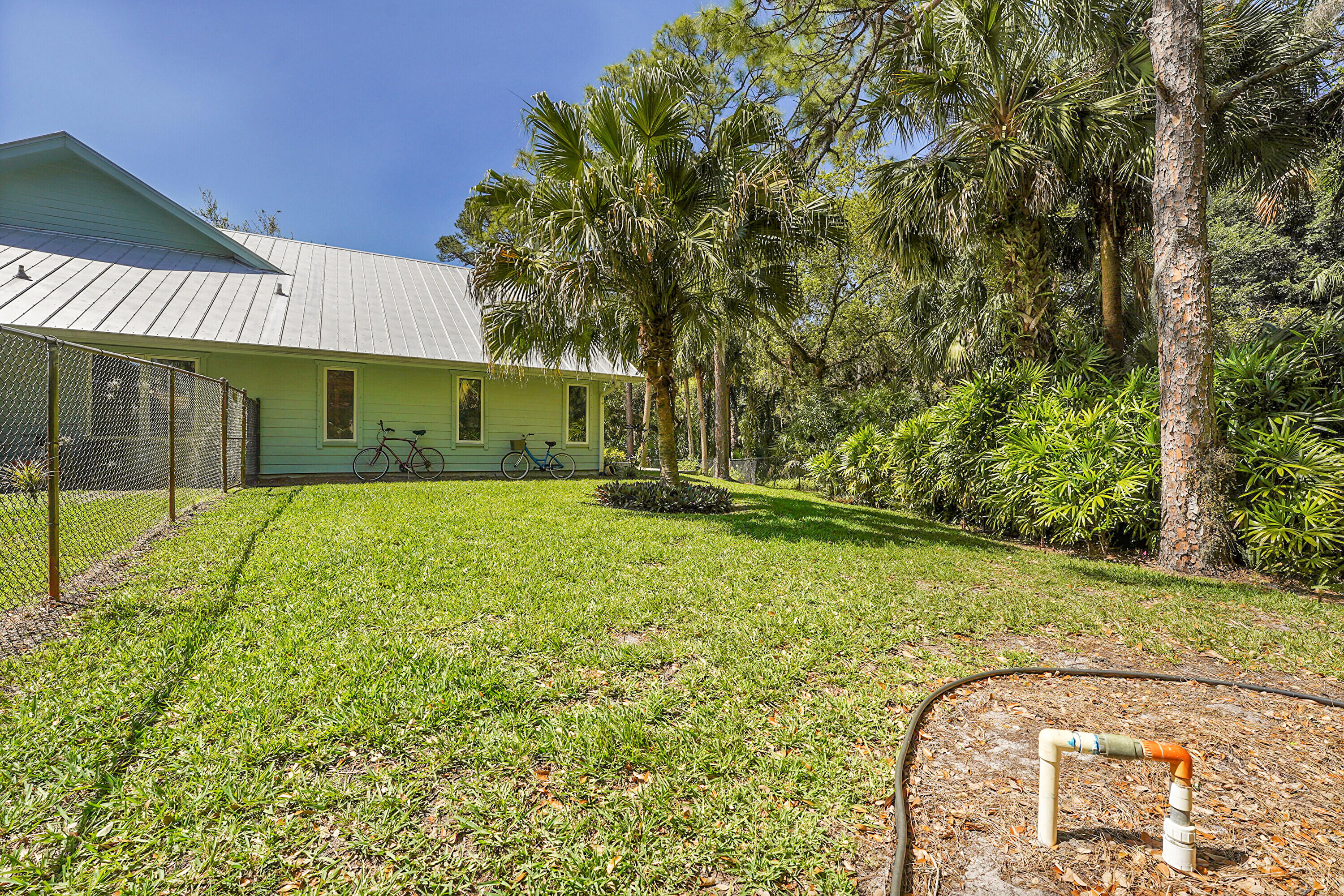 8288 SW Oak Hammock Court
