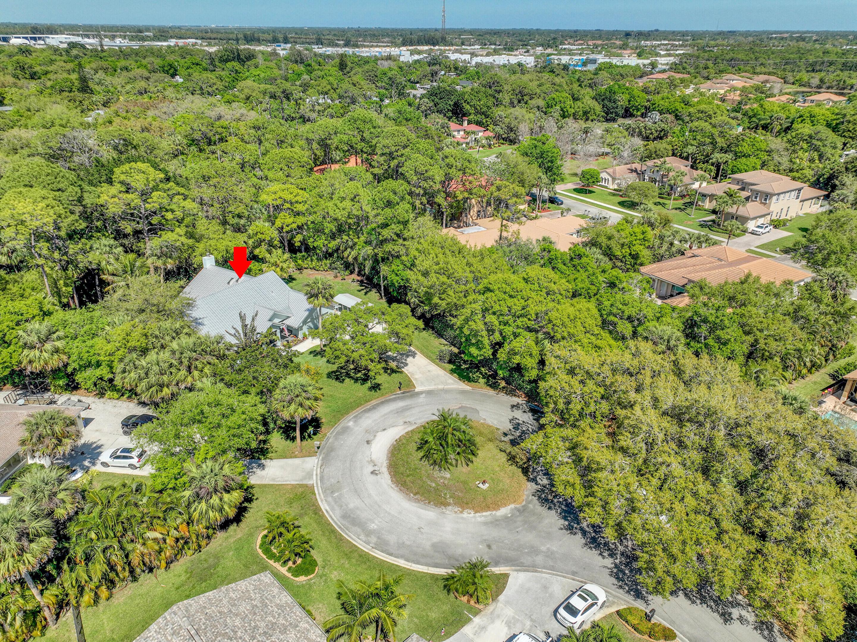 8288 SW Oak Hammock Court