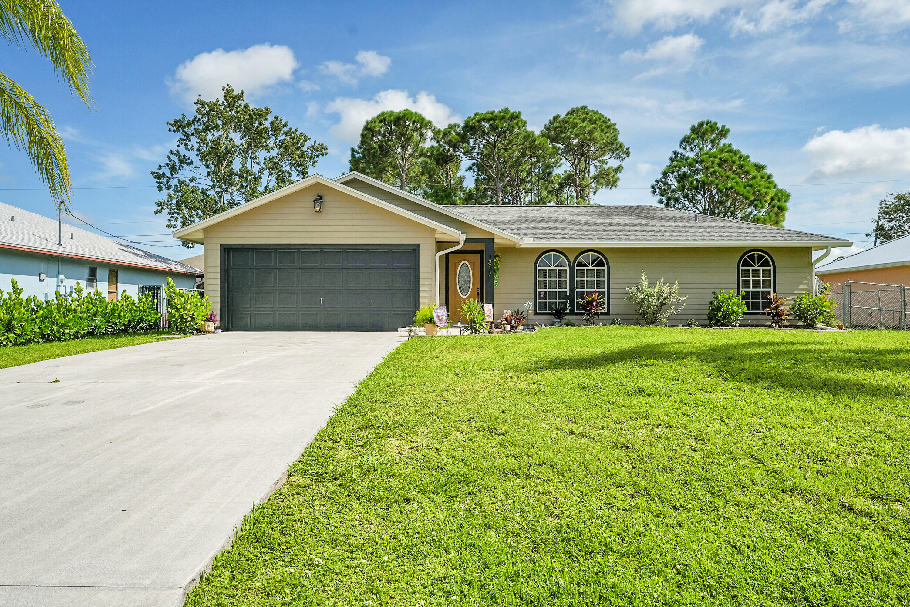 1817 SW Whipple Avenue, Port St. Lucie