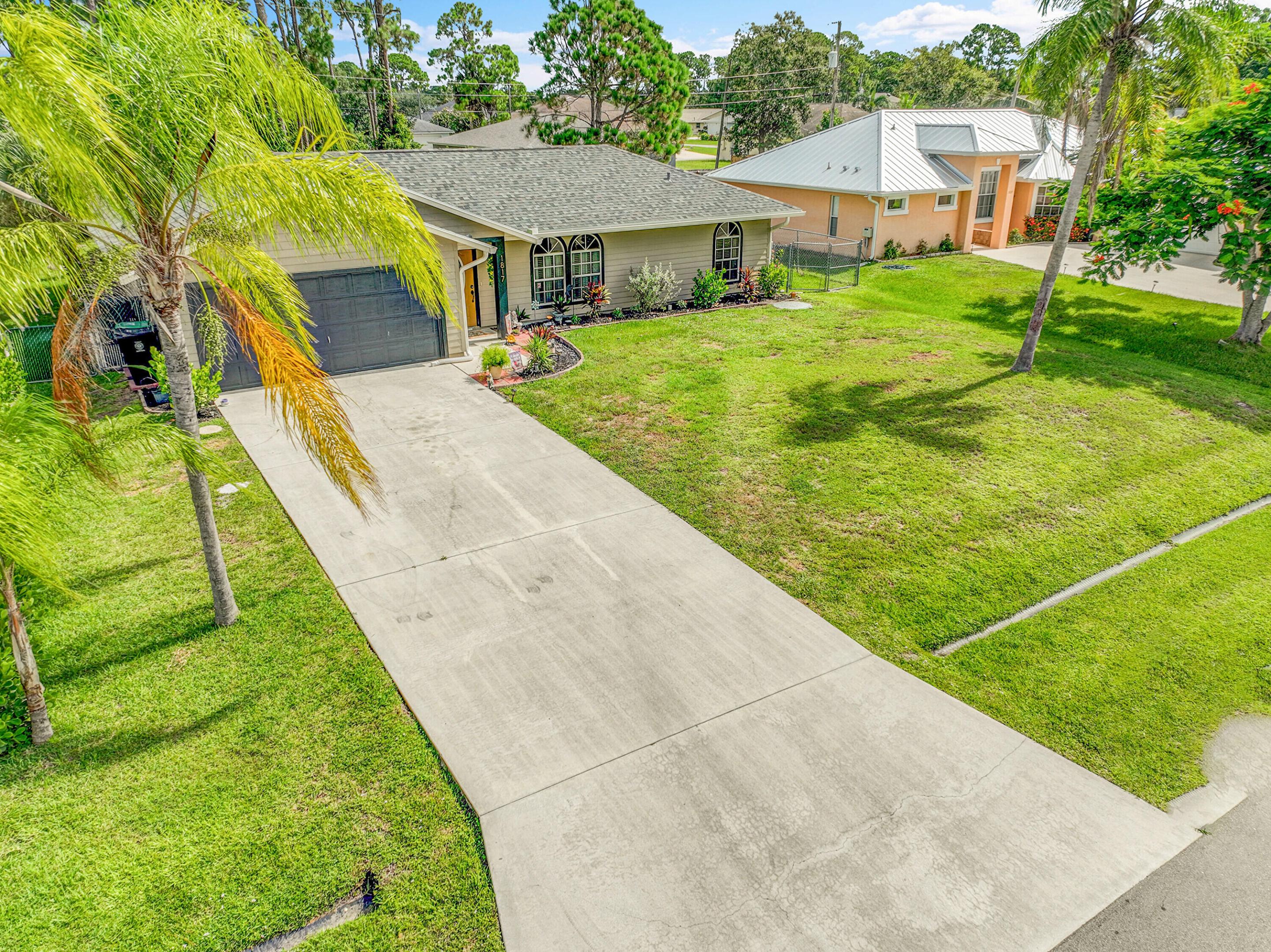 1817 SW Whipple Avenue, Port St. Lucie
