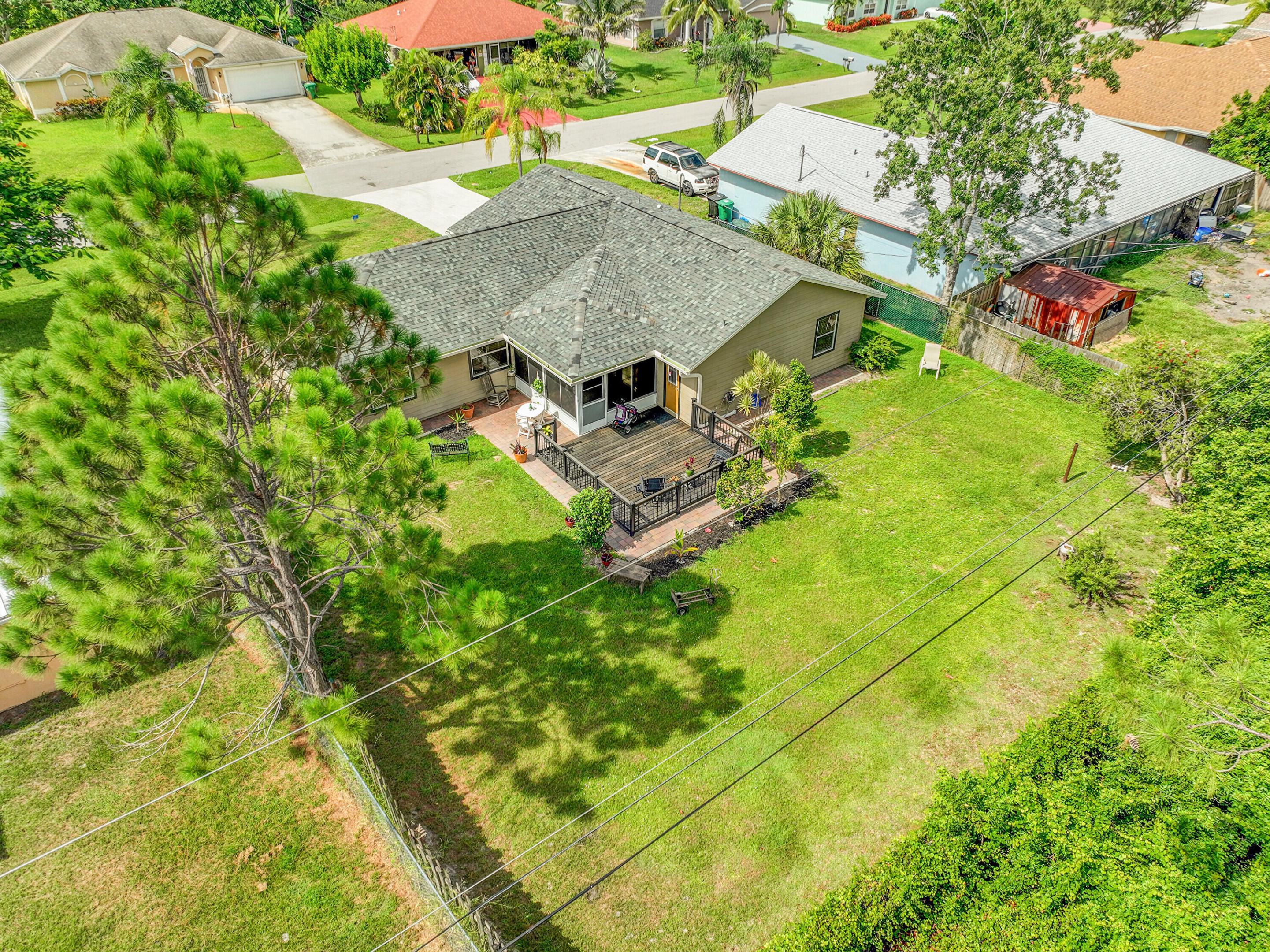 1817 SW Whipple Avenue, Port St. Lucie