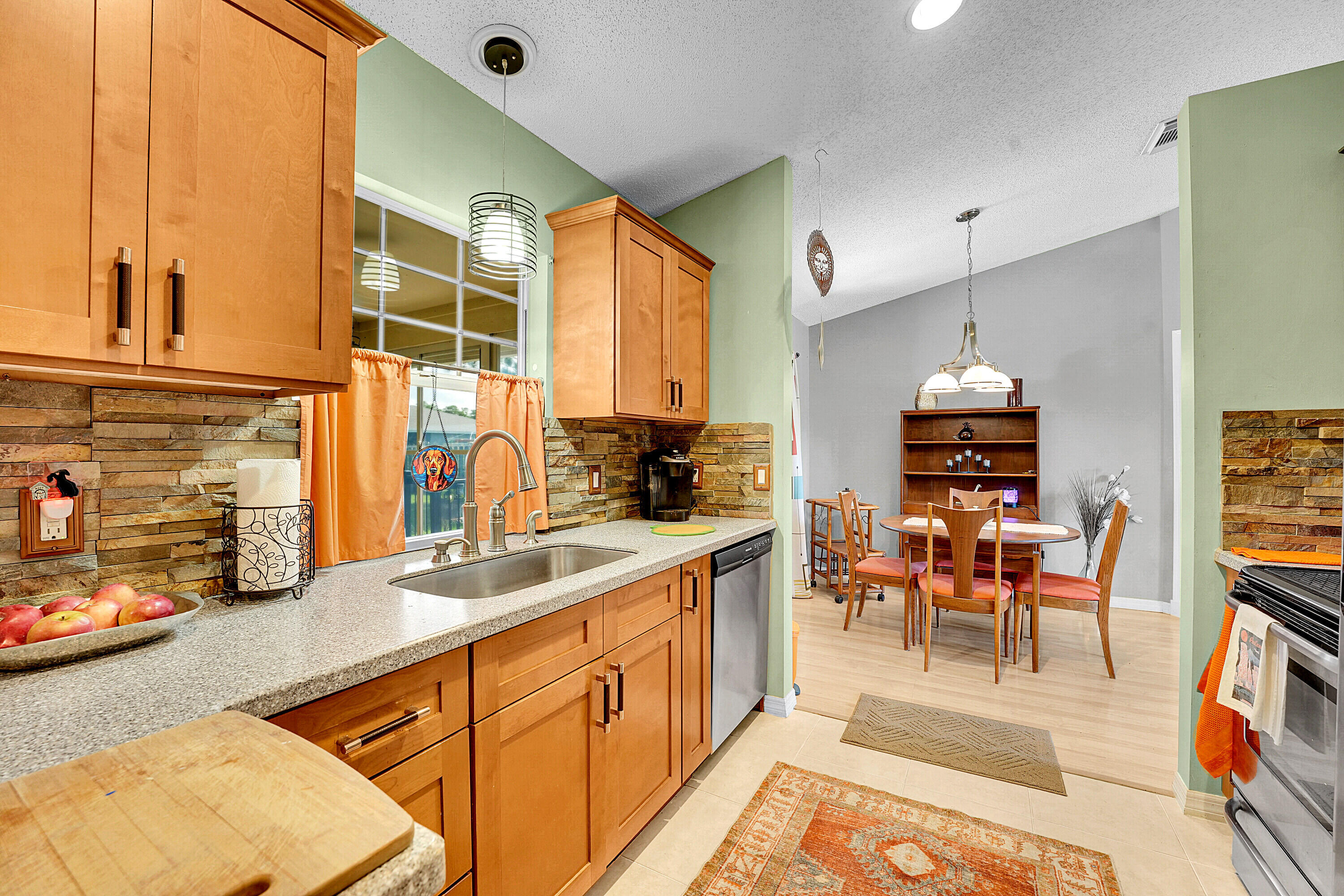 1817 SW Whipple Avenue, Port St. Lucie