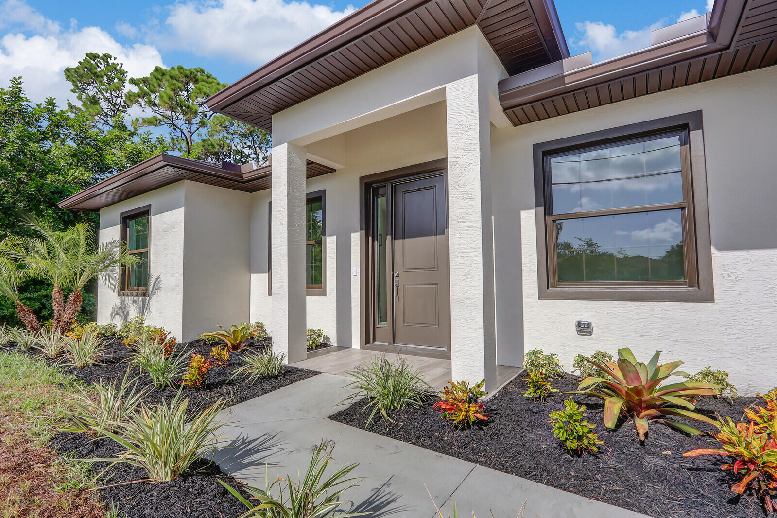 6005 Seagrape Drive