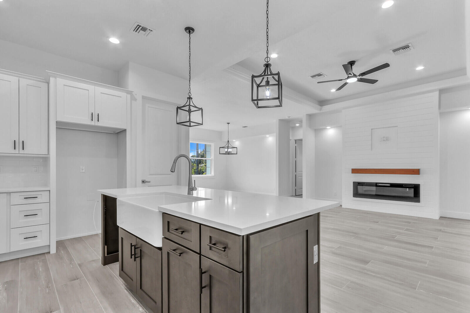 6005 Seagrape Drive