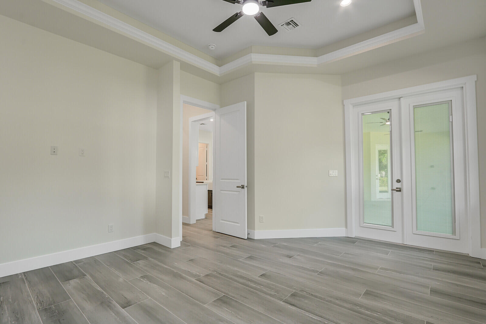 6005 Seagrape Drive