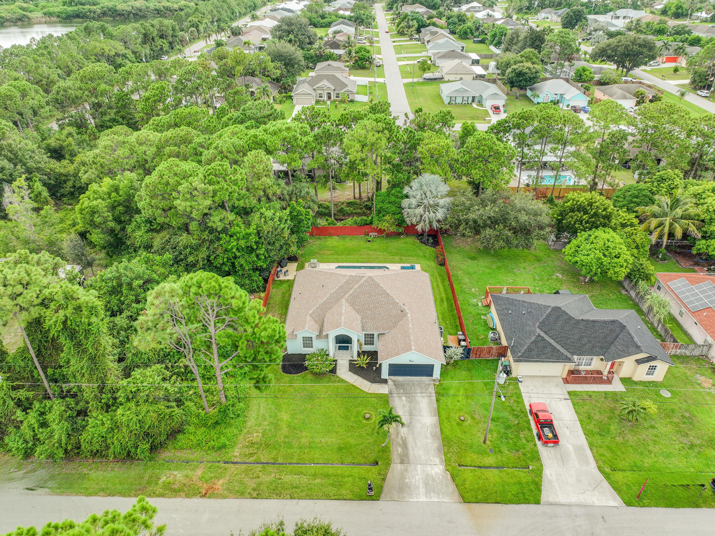 3672 SW Conibear Street, Port St. Lucie