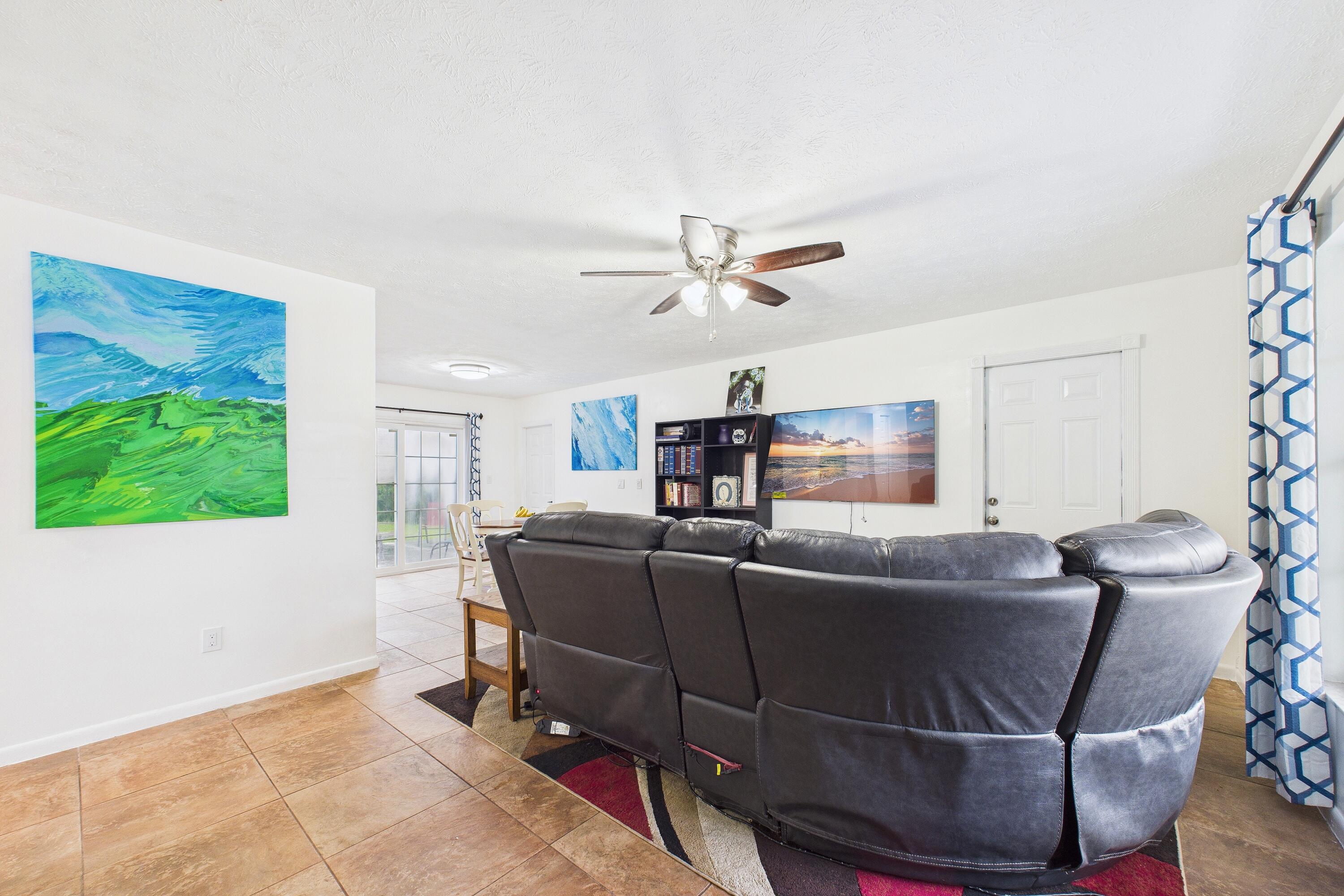 708 NW Floresta Drive, Port St. Lucie