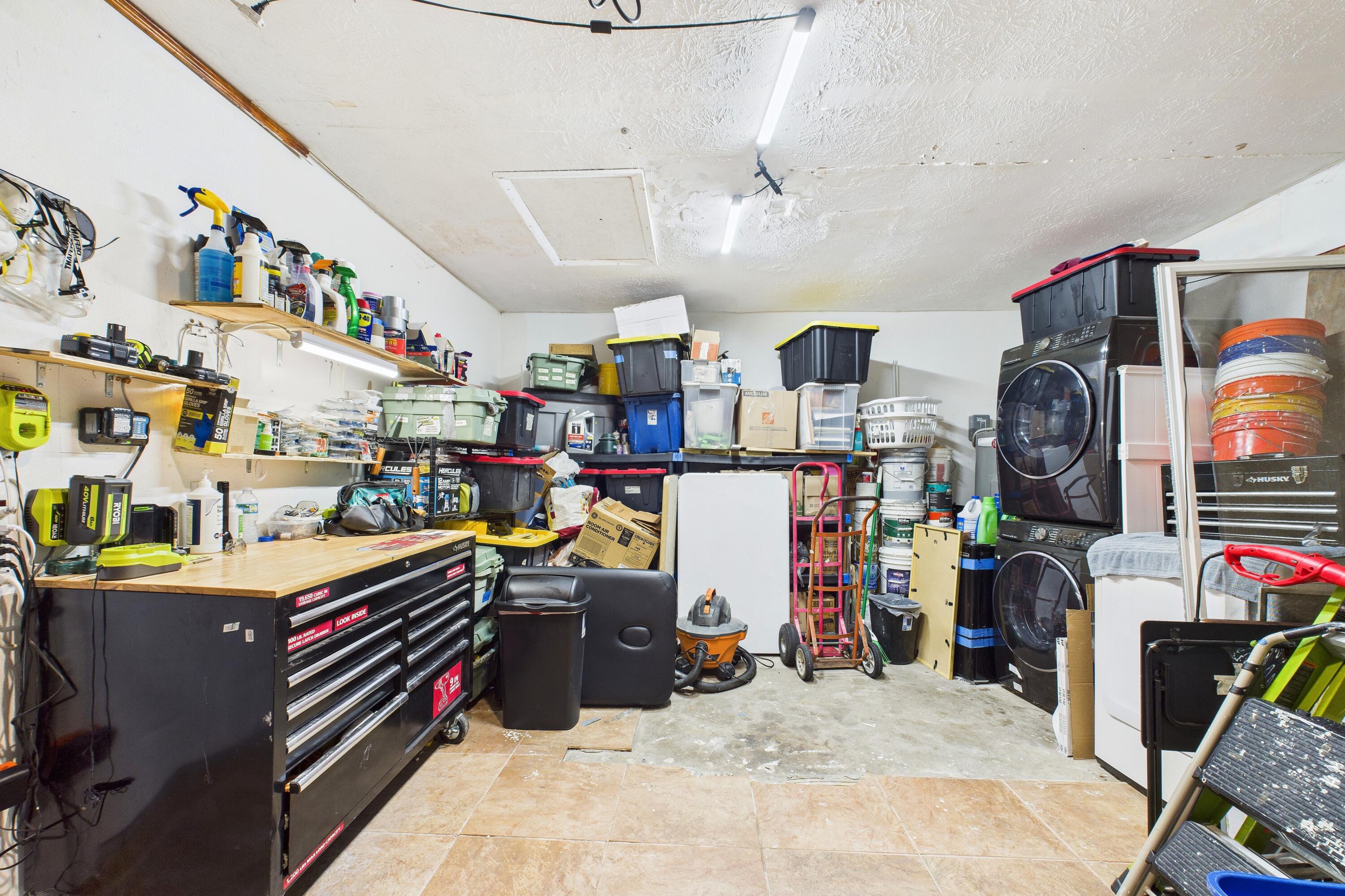 708 NW Floresta Drive, Port St. Lucie