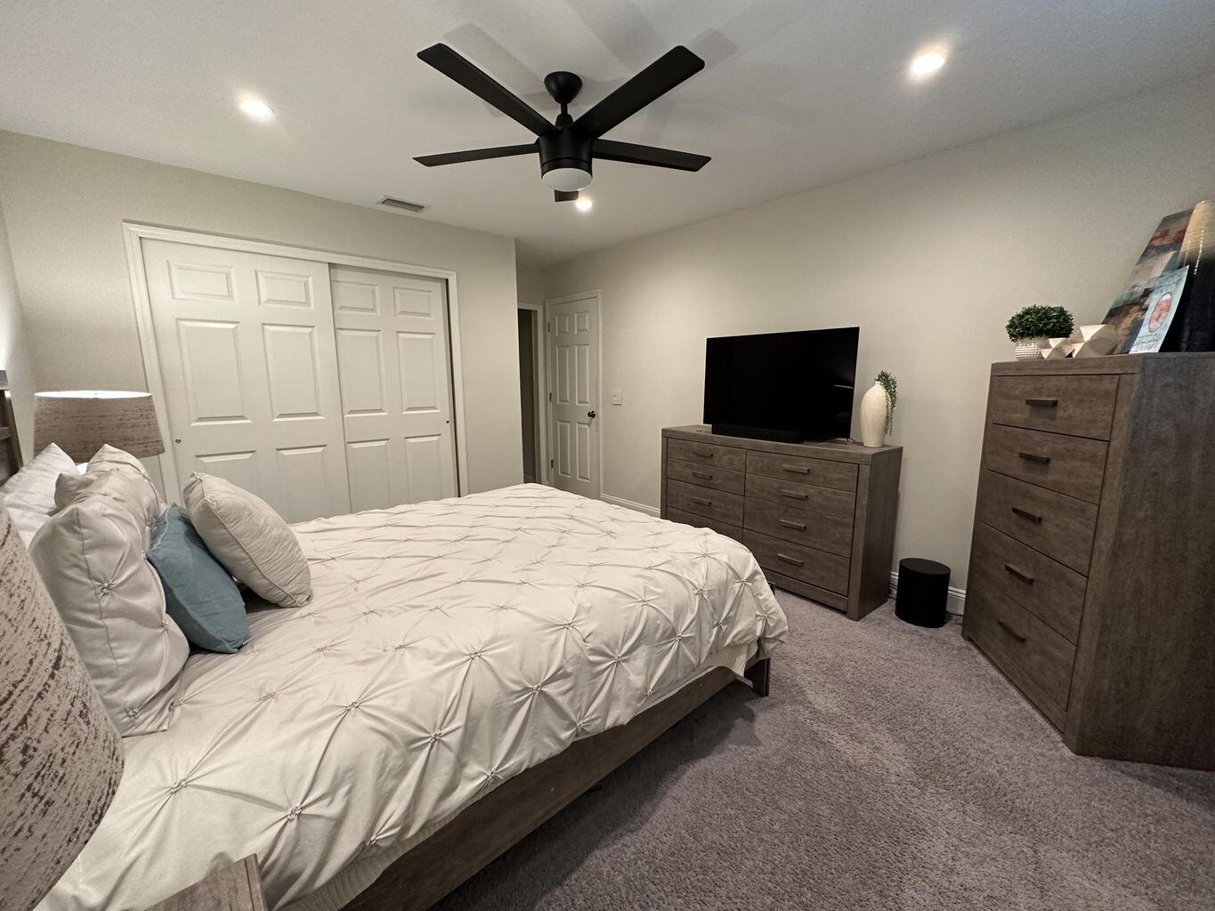 917 SW 36th Terrace