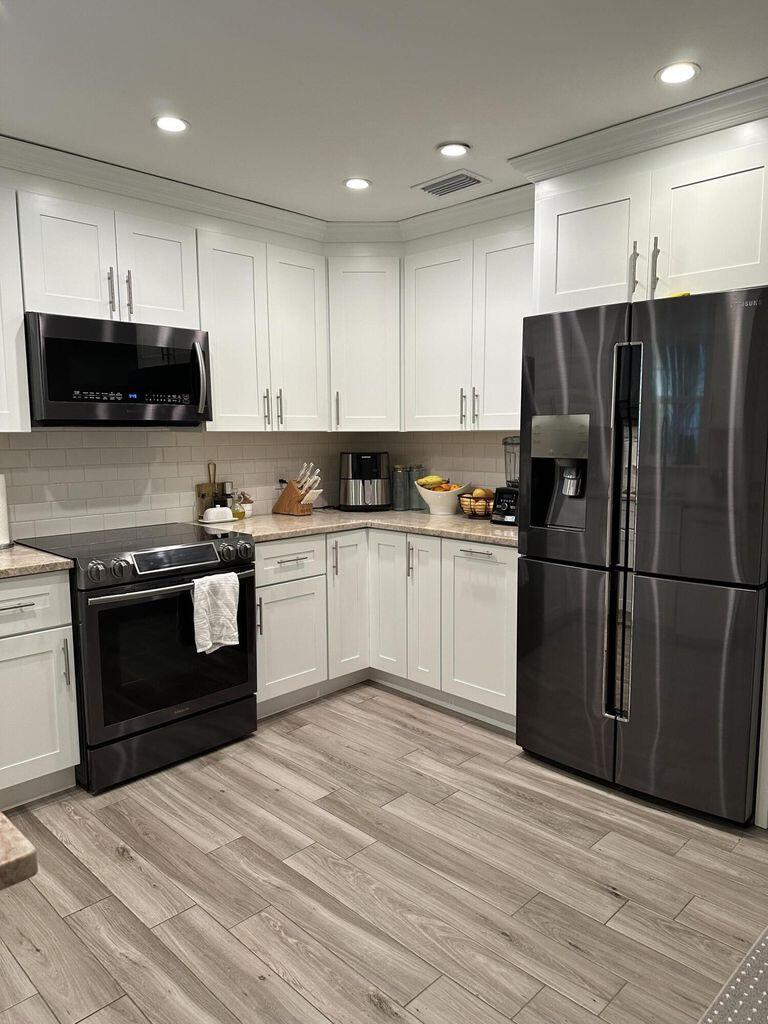917 SW 36th Terrace