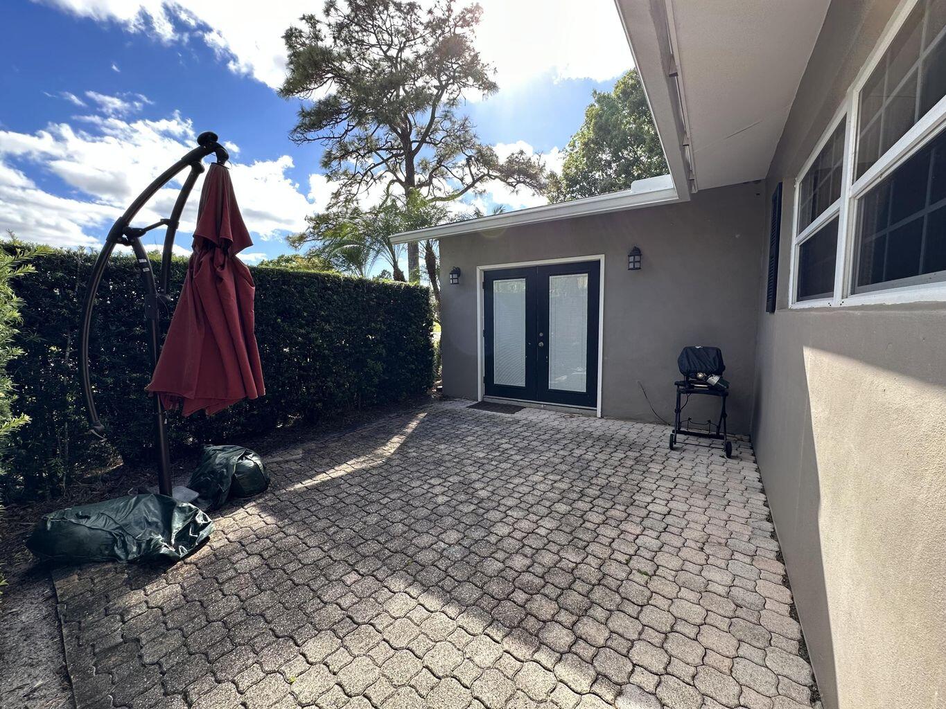 917 SW 36th Terrace