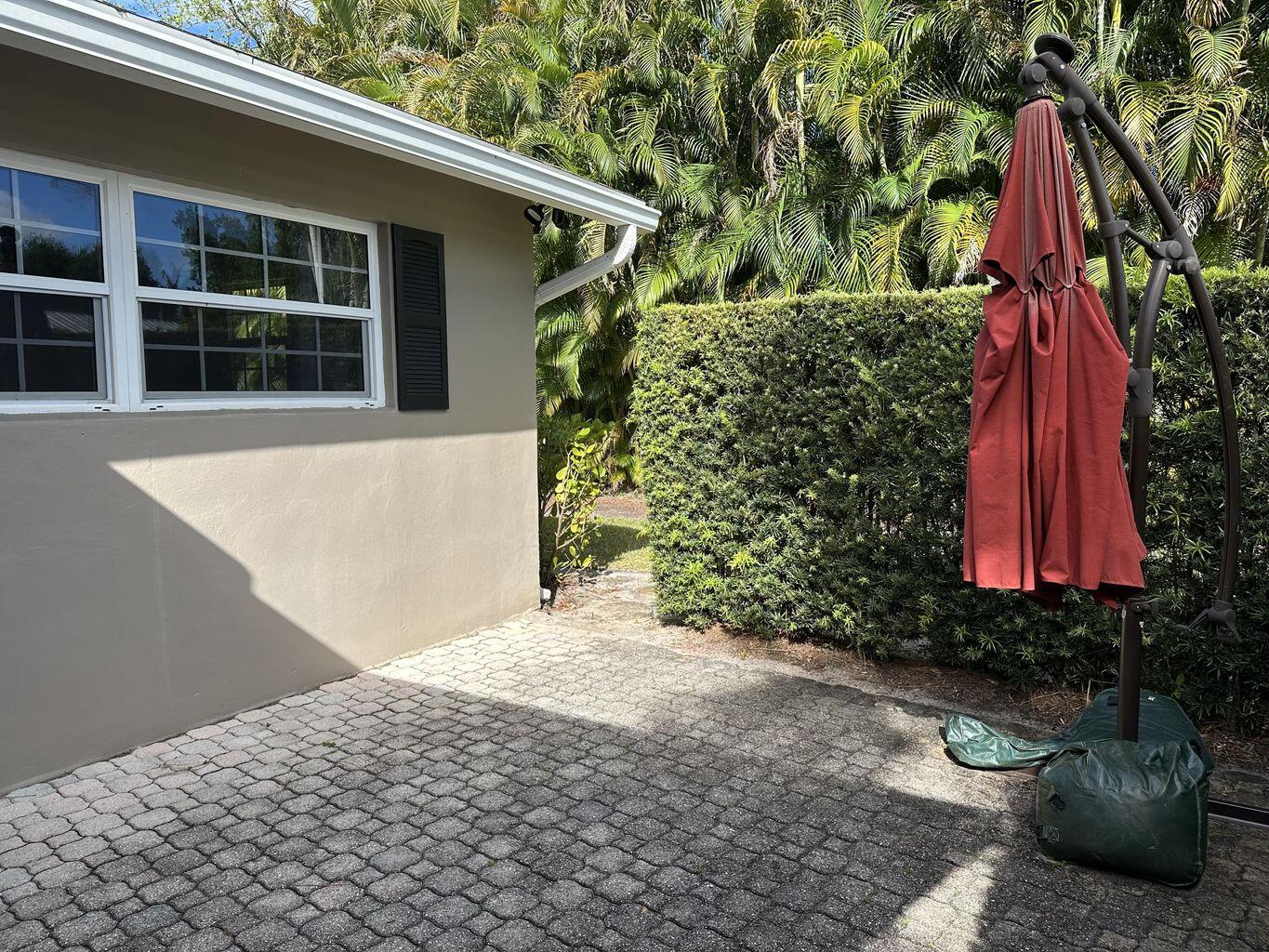917 SW 36th Terrace