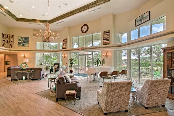 456 NW Casanova Circle, Port St. Lucie